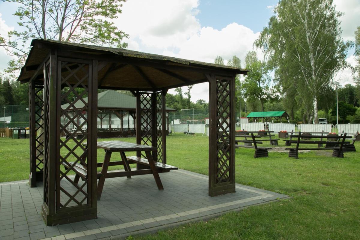 Camping Oaza Blonie Kornik Domki Standard - 3 Pokoje Екстер'єр фото