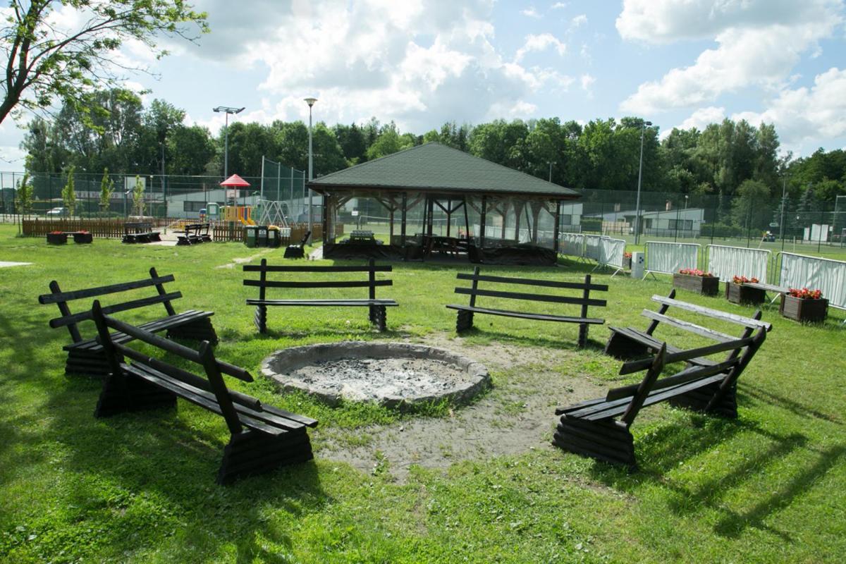 Camping Oaza Blonie Kornik Domki Standard - 3 Pokoje Екстер'єр фото