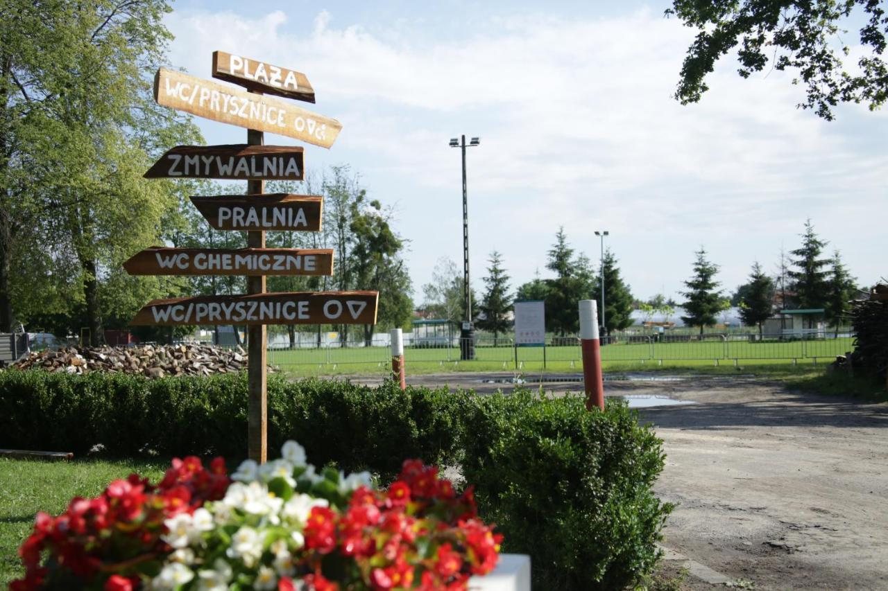 Camping Oaza Blonie Kornik Domki Standard - 3 Pokoje Екстер'єр фото